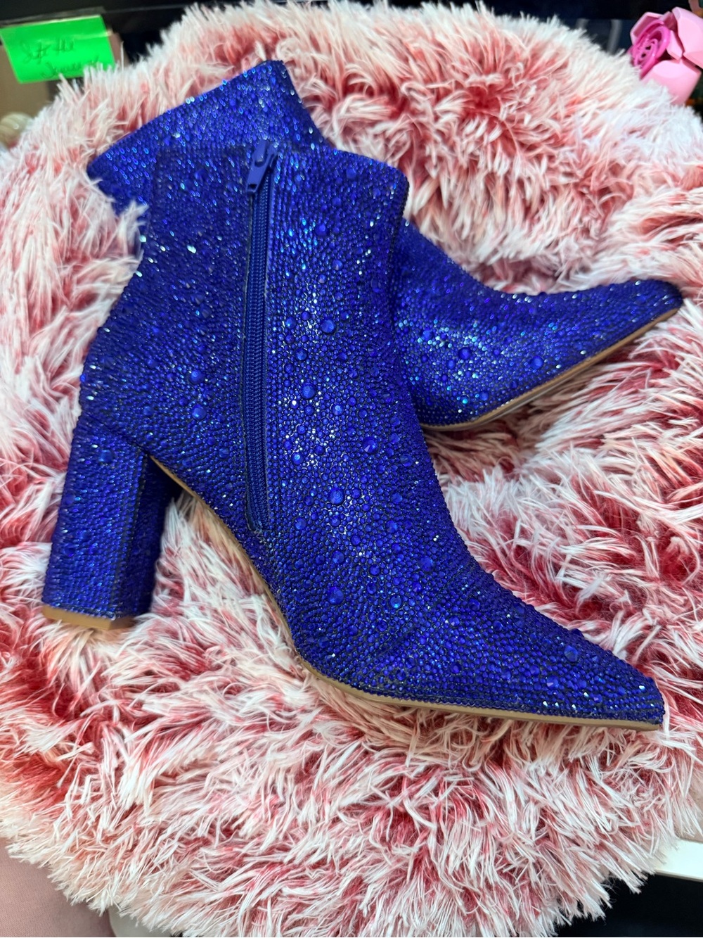 Blue by Betsey Johnson Cady Blue Rhinestone Booties Size 7.5 NEW